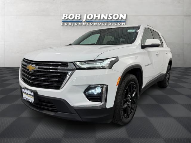 used 2023 Chevrolet Traverse car, priced at $34,940