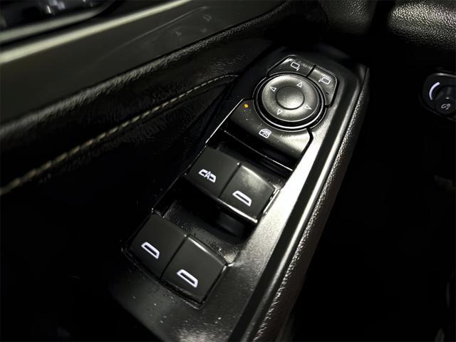 used 2023 Chevrolet Traverse car, priced at $34,940