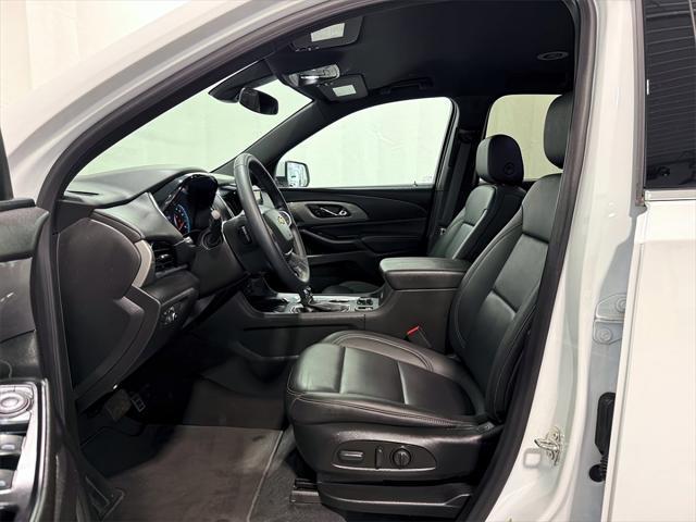 used 2023 Chevrolet Traverse car, priced at $34,940