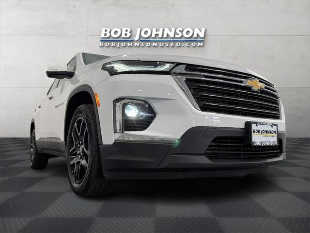 used 2023 Chevrolet Traverse car, priced at $34,940
