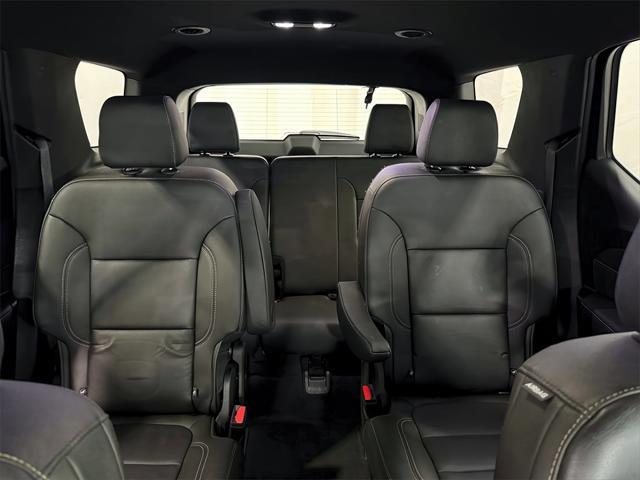 used 2023 Chevrolet Traverse car, priced at $34,940