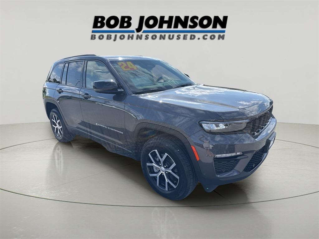 used 2024 Jeep Grand Cherokee car, priced at $40,999