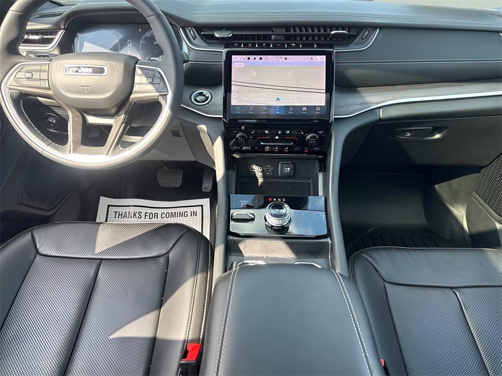 used 2024 Jeep Grand Cherokee car, priced at $40,999