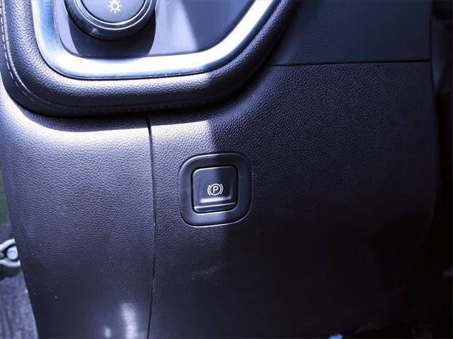 used 2021 Chevrolet Silverado 1500 car, priced at $36,918