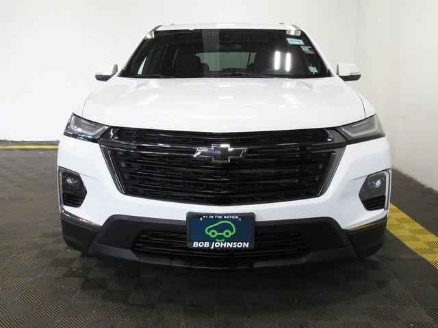 used 2023 Chevrolet Traverse car, priced at $34,998