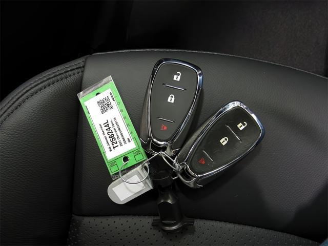 used 2022 Chevrolet Equinox car, priced at $20,400