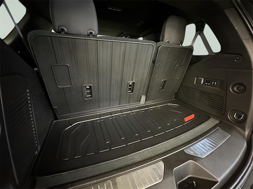 used 2021 GMC Yukon car, priced at $51,851