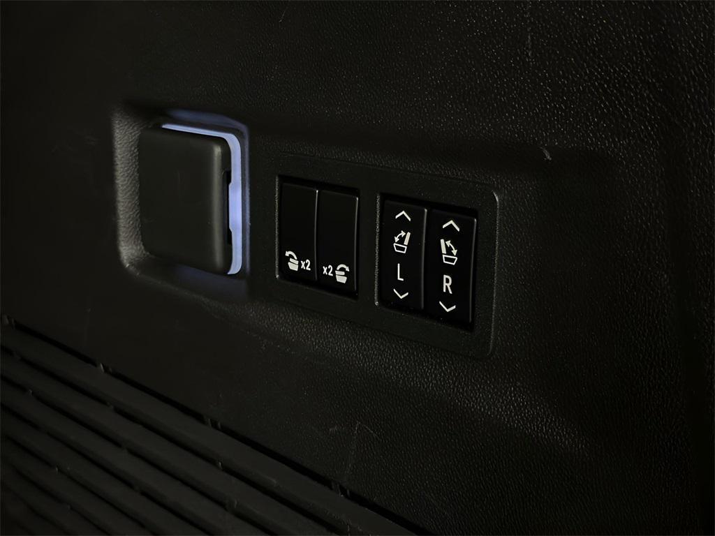 used 2021 GMC Yukon car, priced at $51,851