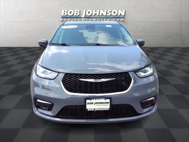 used 2023 Chrysler Pacifica car, priced at $30,296