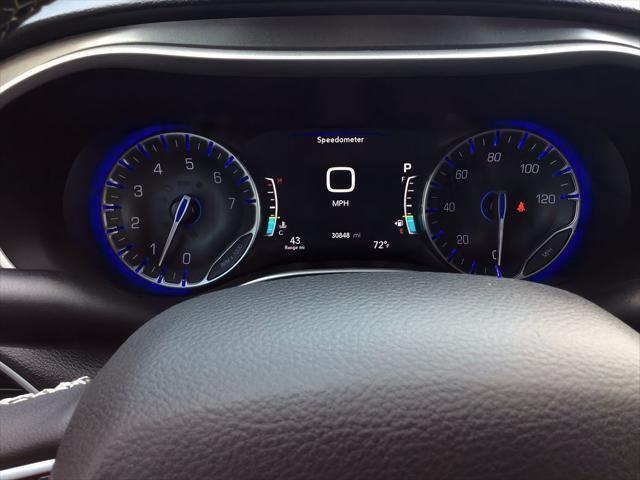 used 2023 Chrysler Pacifica car, priced at $30,296