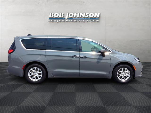 used 2023 Chrysler Pacifica car, priced at $30,296