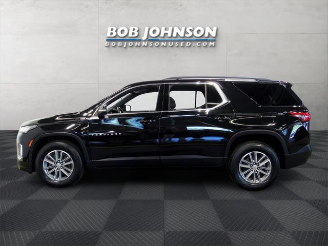 used 2022 Chevrolet Traverse car, priced at $33,888
