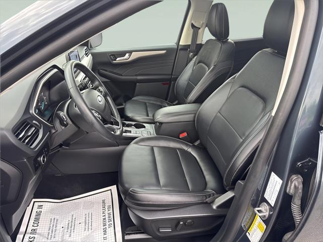 used 2022 Ford Escape car, priced at $25,388