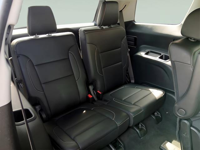 used 2023 GMC Acadia car, priced at $27,503