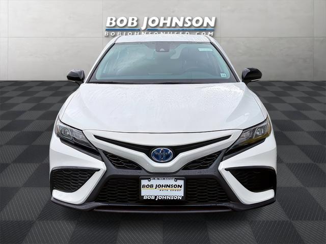 used 2024 Toyota Camry Hybrid car, priced at $28,317