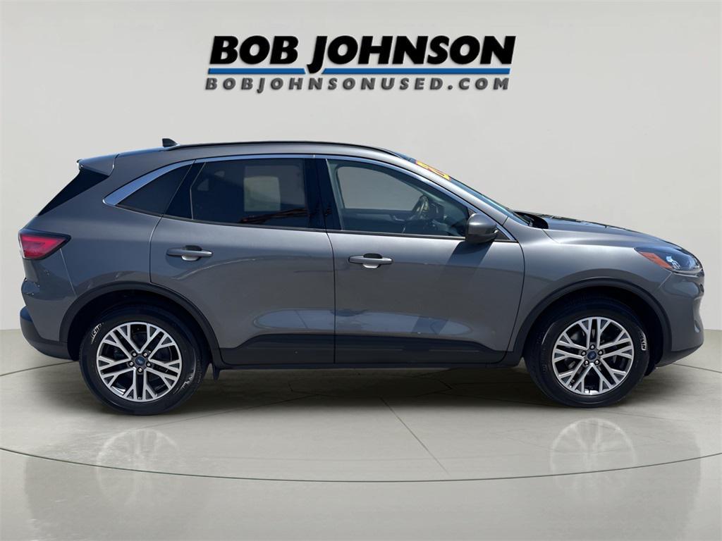 used 2022 Ford Escape car, priced at $24,899