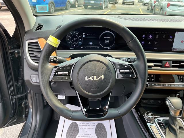 used 2024 Kia Seltos car, priced at $27,995