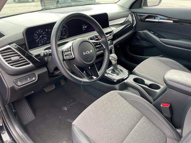 used 2024 Kia Seltos car, priced at $25,995