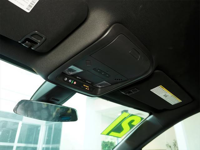 used 2021 Cadillac XT5 car, priced at $29,992