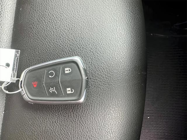used 2021 Cadillac XT5 car, priced at $29,992