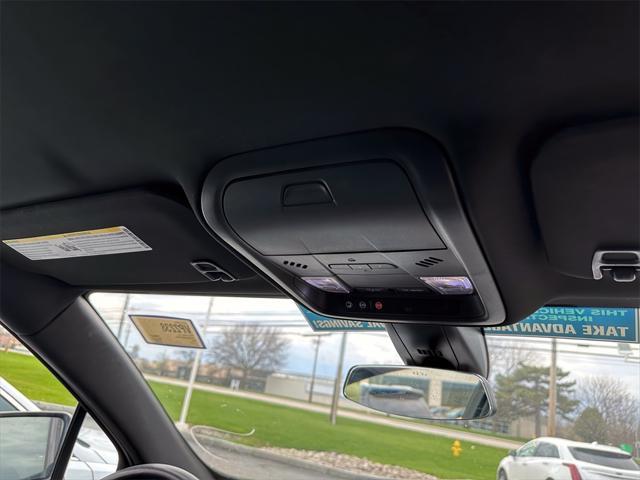 used 2021 Cadillac XT5 car, priced at $29,992