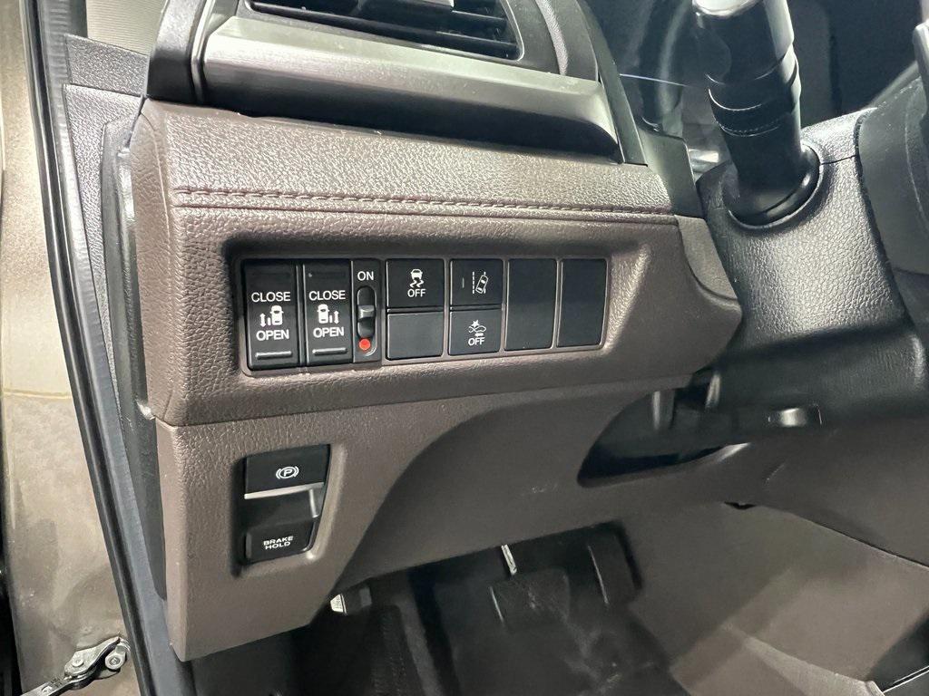 used 2019 Honda Odyssey car, priced at $11,906