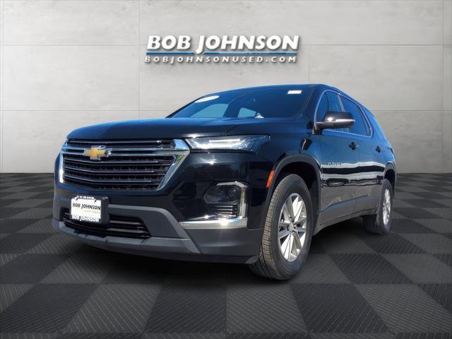 used 2022 Chevrolet Traverse car, priced at $34,182