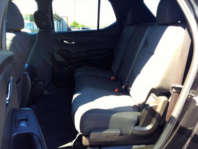 used 2022 Chevrolet Traverse car, priced at $34,182
