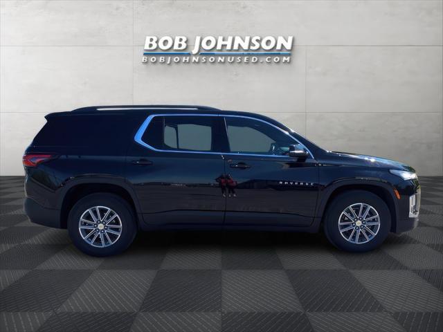used 2022 Chevrolet Traverse car, priced at $34,182