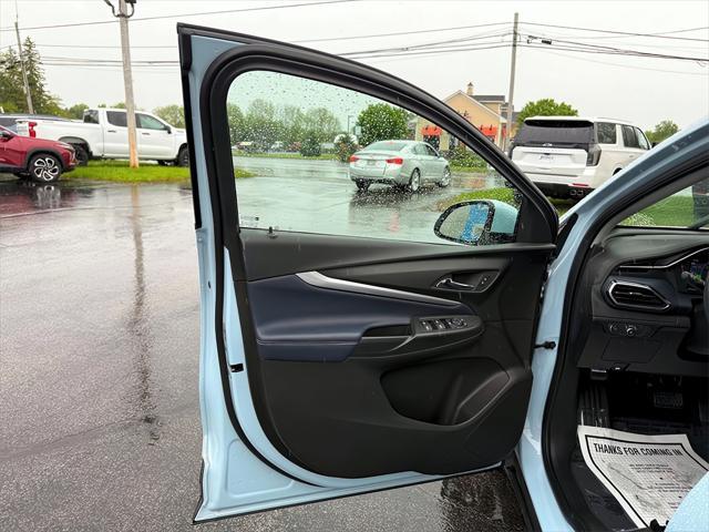 used 2023 Chevrolet Bolt EUV car, priced at $20,630