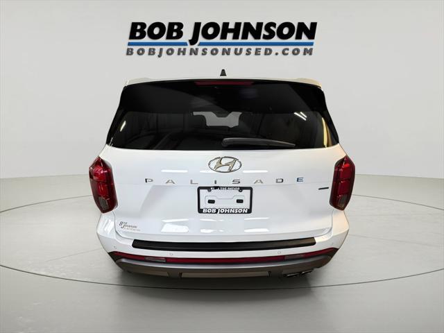 used 2024 Hyundai Palisade car, priced at $39,899