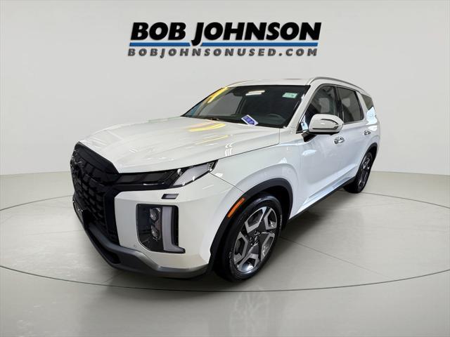 used 2024 Hyundai Palisade car, priced at $39,899