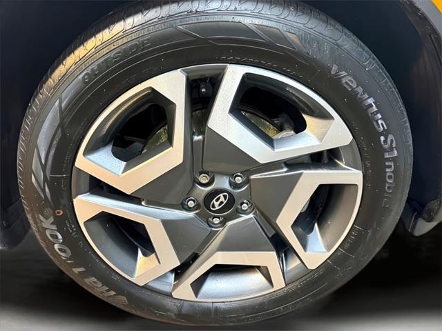 used 2024 Hyundai Palisade car, priced at $39,899