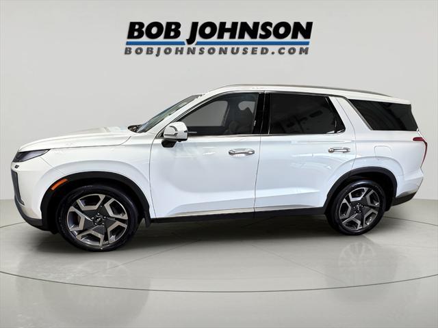 used 2024 Hyundai Palisade car, priced at $39,899