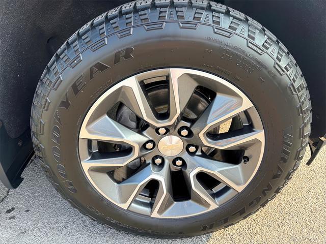 used 2022 Chevrolet Silverado 1500 car, priced at $35,499