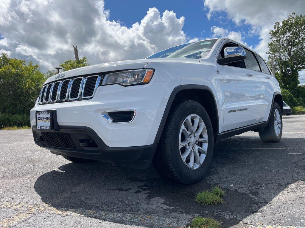 used 2021 Jeep Grand Cherokee car, priced at $25,326