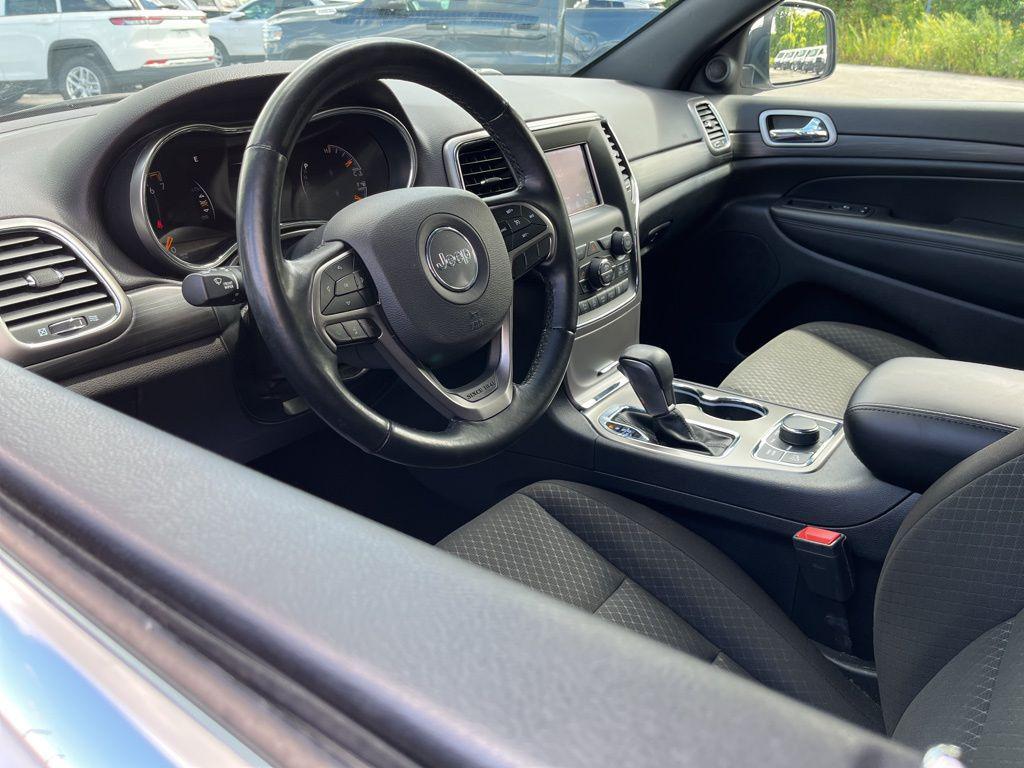 used 2021 Jeep Grand Cherokee car, priced at $25,326