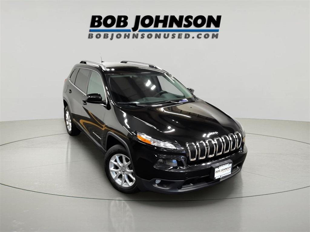 used 2015 Jeep Cherokee car, priced at $12,990