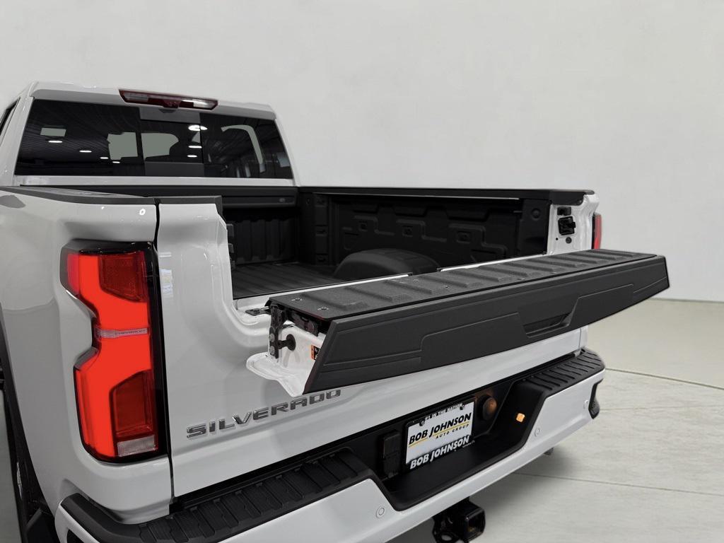 used 2025 Chevrolet Silverado 2500 car, priced at $76,547
