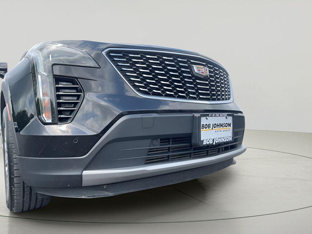 used 2020 Cadillac XT4 car, priced at $20,234