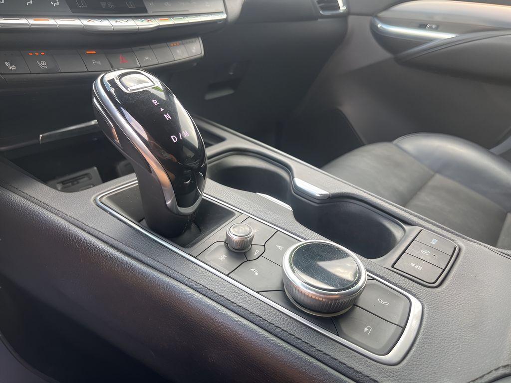 used 2020 Cadillac XT4 car, priced at $20,234