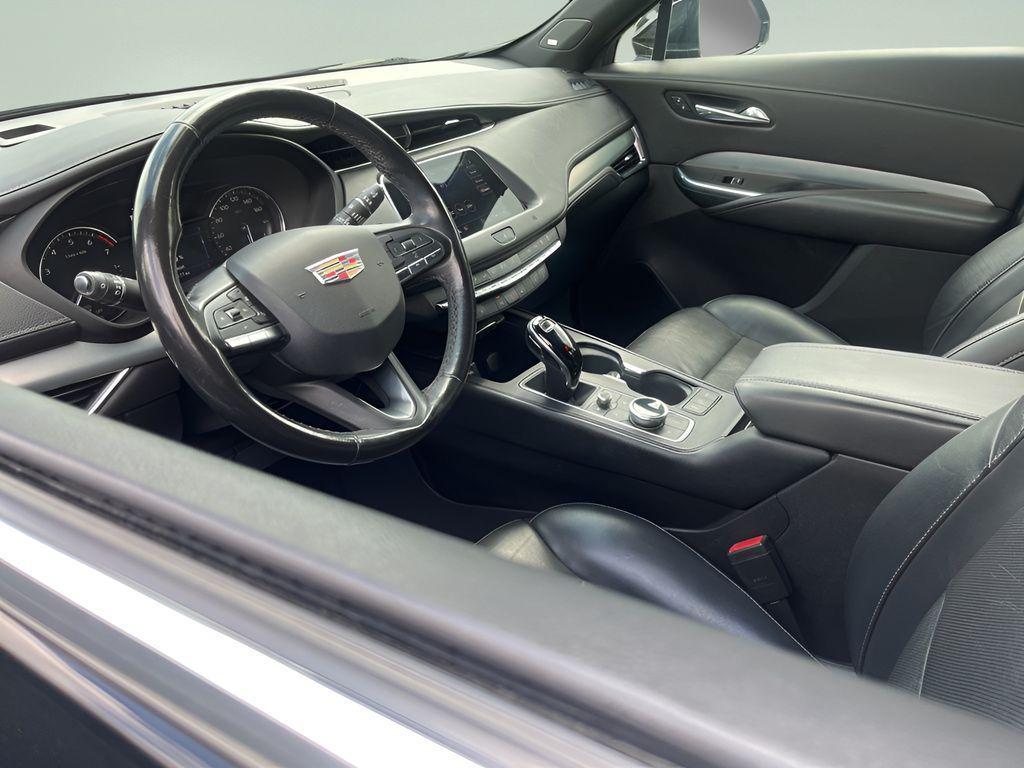 used 2020 Cadillac XT4 car, priced at $20,234