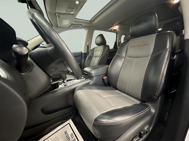 used 2019 Nissan Pathfinder car, priced at $19,870