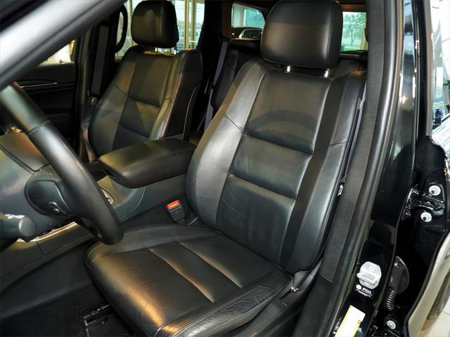 used 2021 Jeep Grand Cherokee car, priced at $27,283