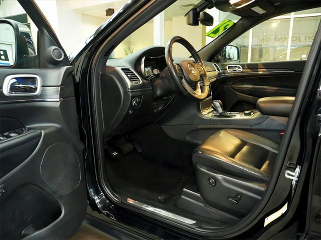 used 2021 Jeep Grand Cherokee car, priced at $27,283