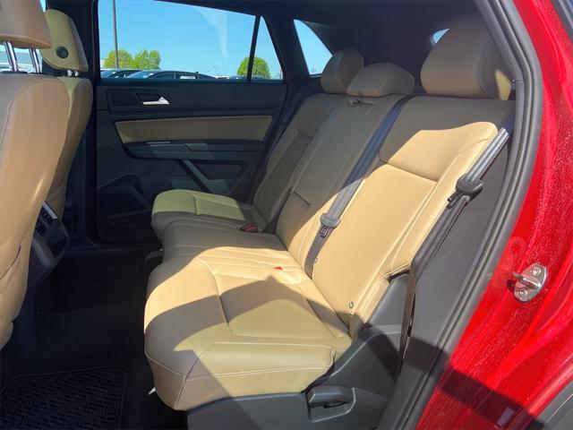 used 2020 Volkswagen Atlas Cross Sport car, priced at $24,371