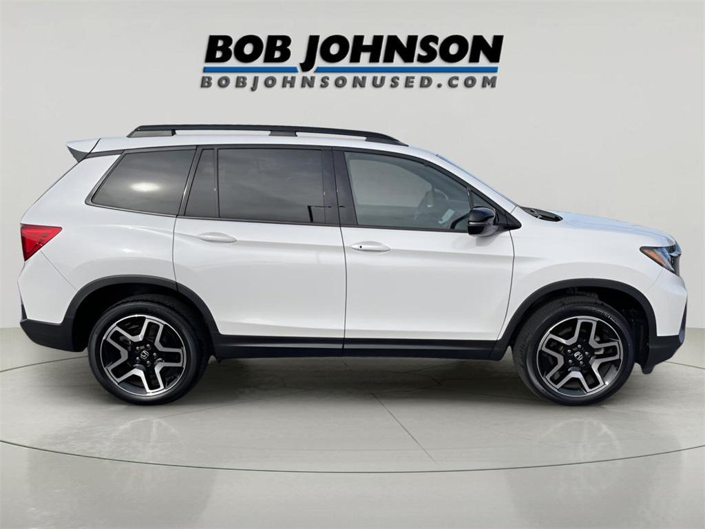 used 2022 Honda Passport car, priced at $34,367