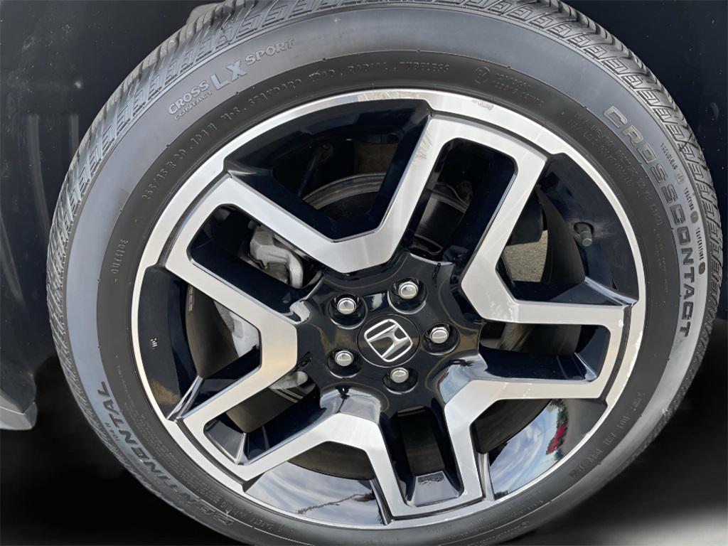 used 2022 Honda Passport car, priced at $34,367