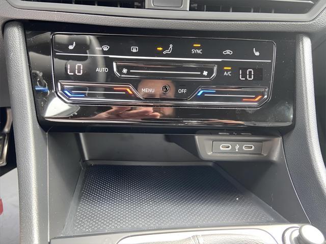 used 2025 Volkswagen Jetta car