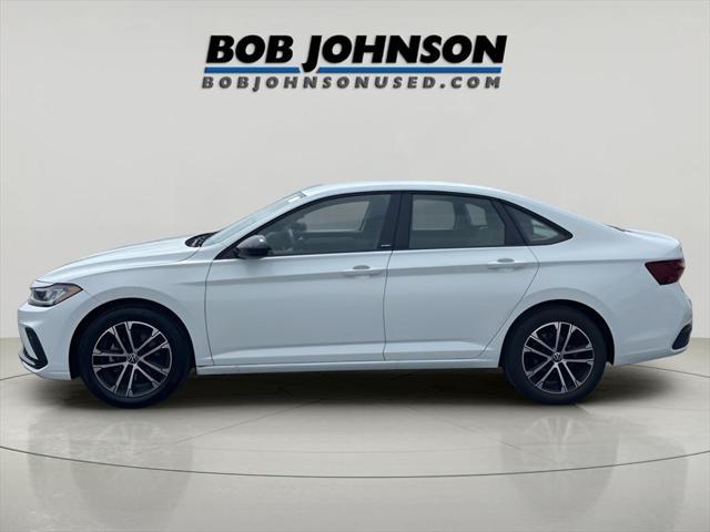 used 2025 Volkswagen Jetta car